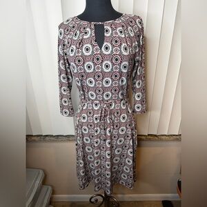 Ann Taylor geometric medallion print keyhole 3/4 sleeve knit dress Size 6